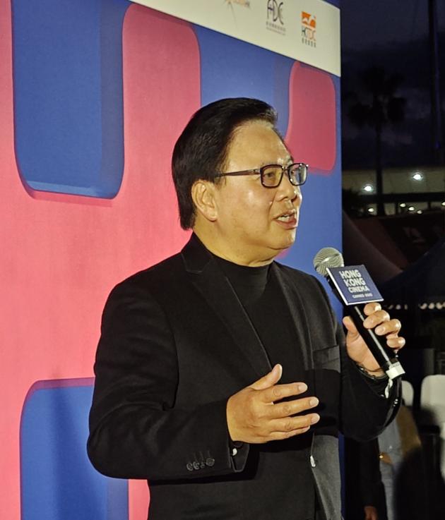 Dr. Wilfred Wong 
