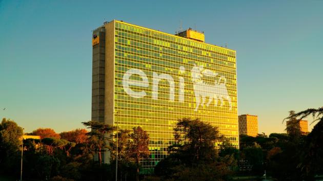 Eni, siglato MoU con la Costa d’Avorio per sviluppare filiere agricole sostenibili e produrre olio vegetale per bioraffinazione