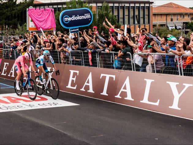 Eataly celebra il gran finale del Giro d’Italia a Roma con un viaggio nei sapori regionali tra Terme di Caracalla e Circo Massimo
