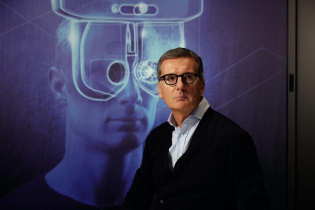 EssilorLuxottica e MidEuropa, annunciata acquisizione della rete oftalmica Optegra; svolta med-tech con IA, wearable e tecnologie avanzate