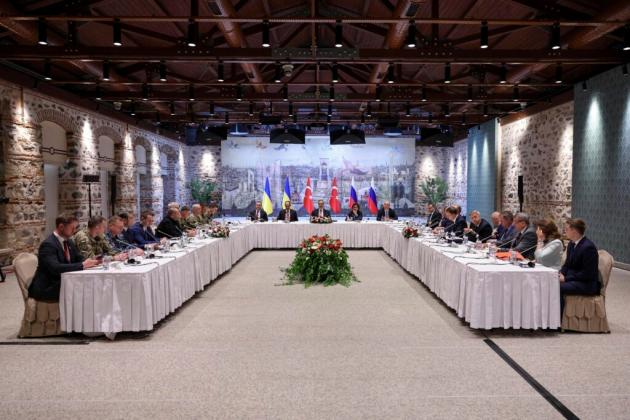Terminati colloqui Istanbul, concordato scambio reciproco di 1000 prigionieri, Kiev: "Discusso incontro Putin-Zelensky", Mosca: "Soddisfatti"