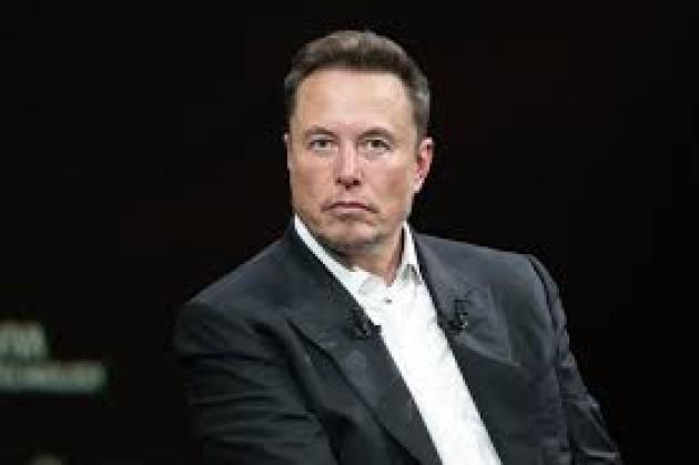 Tesla, quando il consenso conta più dei profitti: P/E di 185 e capitalizzazione a 16 volte i ricavi 2025