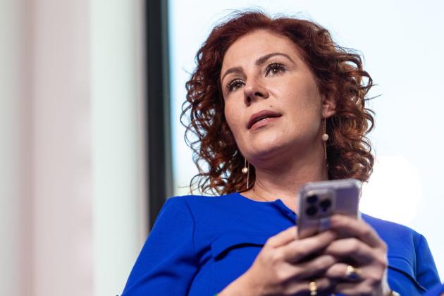 Parlamentare brasiliana Carla Zambelli fugge in Italia per evitare condanna a 10 anni