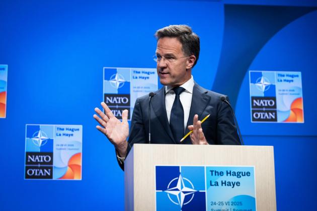 Vertice Nato all'Aia, Rutte insiste: "La minaccia principale è la Russia, nel 2025 oltre 50 mld $ di 'aiuti' militari per Kiev"