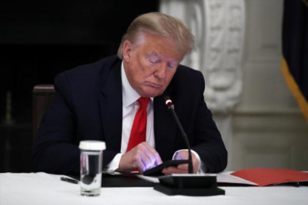 "Donald Trump ha l'Alzheimer", il nipote Fred III mette in guardia sulla salute mentale del tycoon, anche il padre del presidente era malato