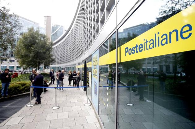 Poste Italiane, riproposto il Buono 100 con tassazione agevolata e rendimento annuo lordo del 3% per 4 anni