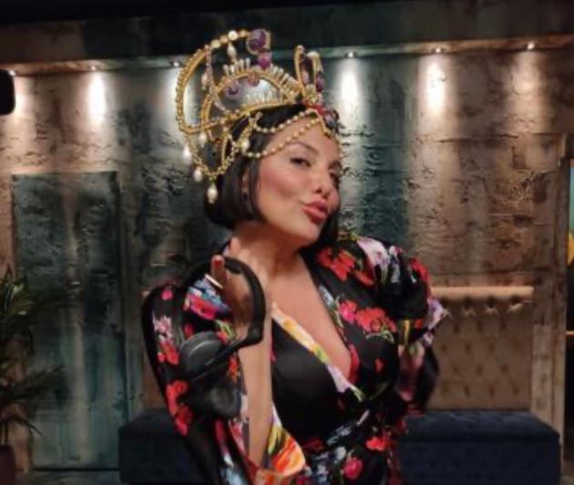 Madame Betty, all’anagrafe Roberta Torres, é titolare con il marito Carlo di Sushi Jazz, nel cuore di Pietrasanta: non è solo un ristorante, ma un locale che vuole rendere le persone  felici