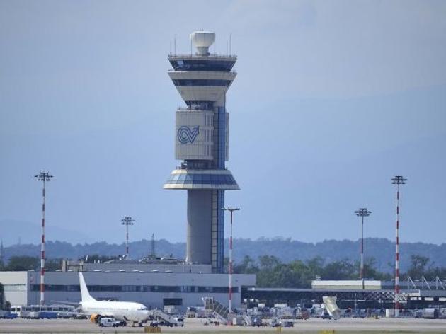 Guasto radar Milano, Tim replica a ENAV: “Estranei ai fatti, trasmissione dati garantita da sistemi ridondanti”
