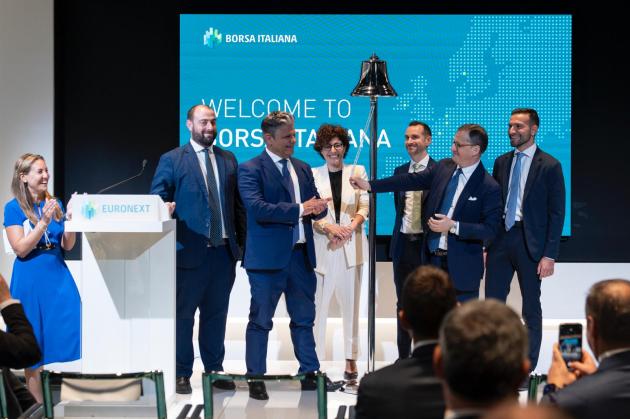 Gruppo FS quota un Green Bond da €800 mln a Borsa Italiana e rafforza la sua leadership tra gli emittenti sostenibili in Italia