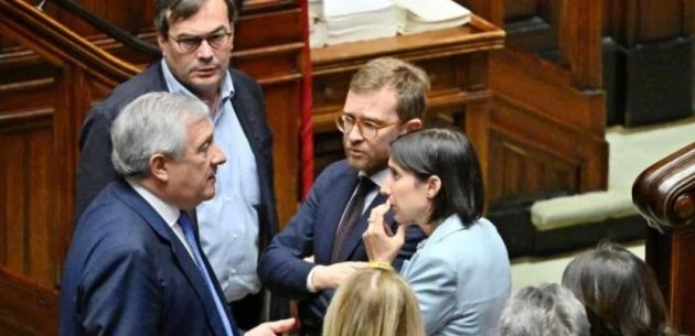 Ius Scholae, FI tende la mano al Pd, ma propone lo “Ius Italiae”: “Cittadinanza italiana dopo 10 anni di scuola conclusi con profitto”
