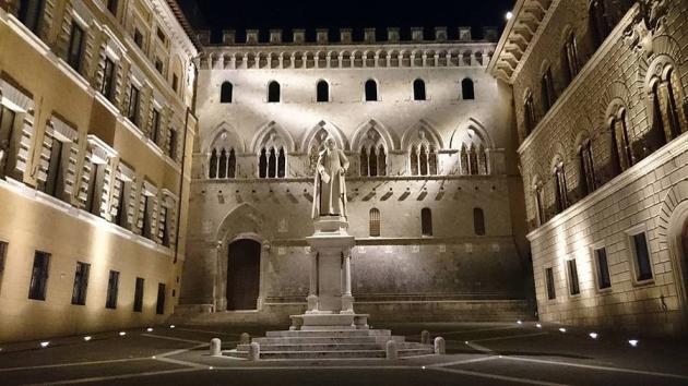 Ops Mps - Mediobanca, fissata al 35% la soglia minima di adesioni, livello già raggiunto con Delfin (19,8%) e Caltagirone (9,9%) 