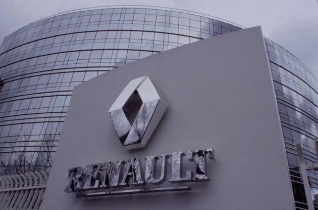 Renault verso la nomina dell’AD ad interim, in pole per ruolo permanente Le Vot, Provost e Picat, si punta alla continuità strategica 