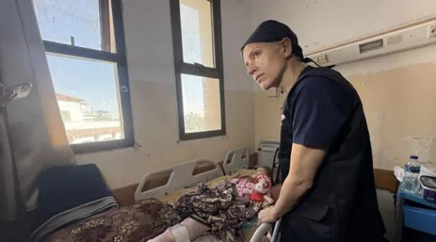 "Palestinesi pronti a morire per un sacco di riso", testimonianza volontaria a Gaza dr. Victoria Rose: "Bambini colpiti da guardie della GHF mente scappavano"