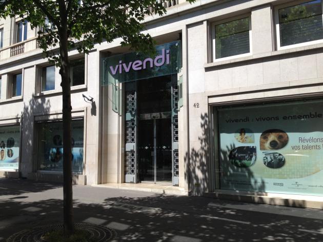 Vivendi, l’Amf impone a Bolloré un’OPA sugli azionisti di minoranza, il titolo guadagna il 12% alla Borsa di Parigi