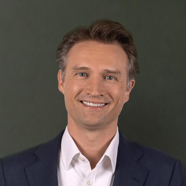 Heineken, nel 1H 2025 ricavi a €16,9 mld (-5%), utile netto a €744 mln; van den Brink: "Confermiamo previsioni per l'anno di crescita utile operativo dal 4% all'8%"