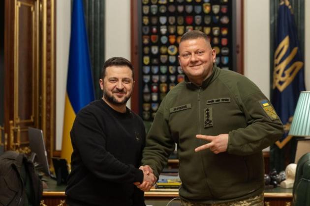 Ucraina, 007 russi: “Usa e Uk pronti a sostituire Zelensky con attuale ambasciatore ucraino nel Regno Unito Valery Zaluzhnyi” – come anticipato dal GdI