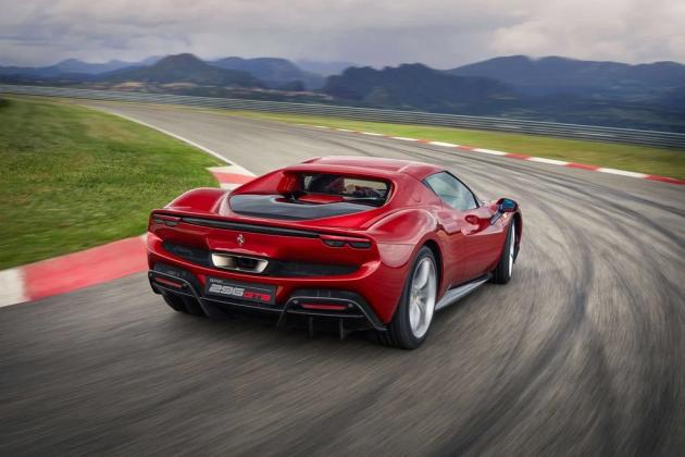 Ferrari, nel 1H 2025 ricavi netti a €3,58 miliardi (+9%) e utile netto a €837 milioni (+9%); confermata la guidance 2025