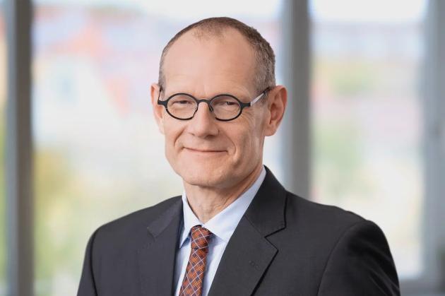 Siemens Healthineers, nel 2Q 2025 fatturato aumentato del 7,6%,  free cash flow a €840 mln (+50%); Montag: "Crescono innovazione e redditività"