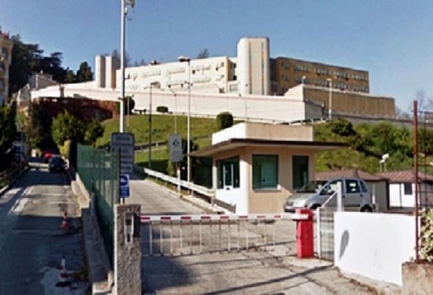 Genova, detenuto aggredisce e picchia quattro agenti della polizia penitenziaria nel carcere di Pontedecimo