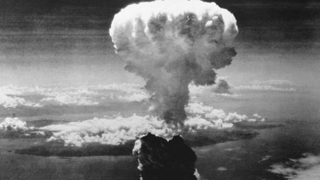Nagasaki, 80 anni fa il bombardiere Usa B29 Bockscar sganciò bomba atomica “Fat Man” sulla città giapponese, oltre 74mila morti
