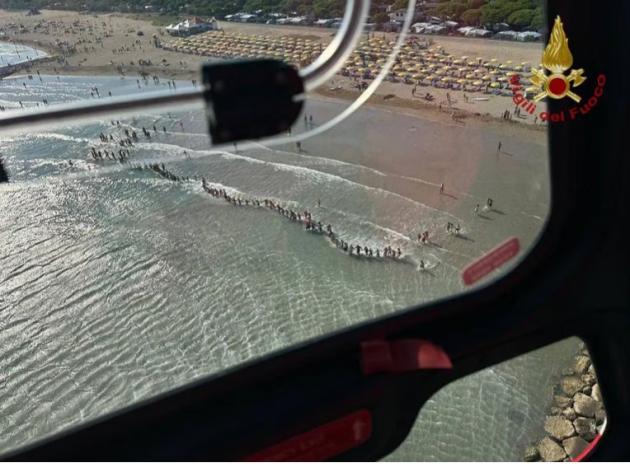 Cavallino-Treporti, bambino di 6 anni scompare in spiaggia, trovato morto nella notte, il corpo in mare a 100 metri dalla battigia