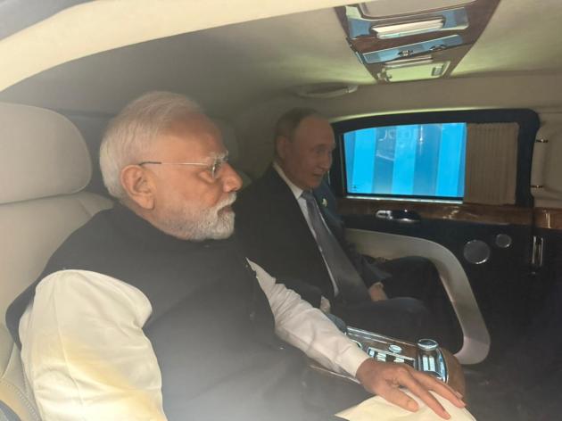 La Russia suggella la propria alleanza con la Cina e con l'India: ci avevano raccontato che era isolata ma era una fake news
