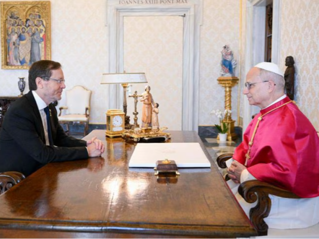 Roma, Papa Leone XIV incontra presidente israeliano Herzog, proposta soluzione 2 popoli 2 Stati e salvaguardia delle comunità cristiane a Gaza