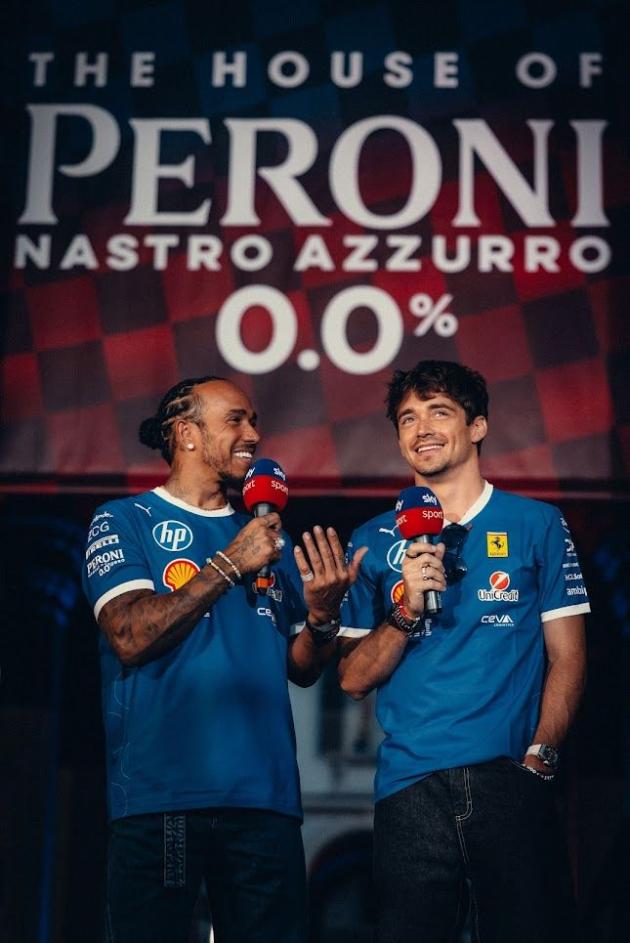 The House of Peroni Nastro Azzurro 0.0%, inaugurato a Milano da Leclerc e Hamilton in vista del Gran Premio di Monza