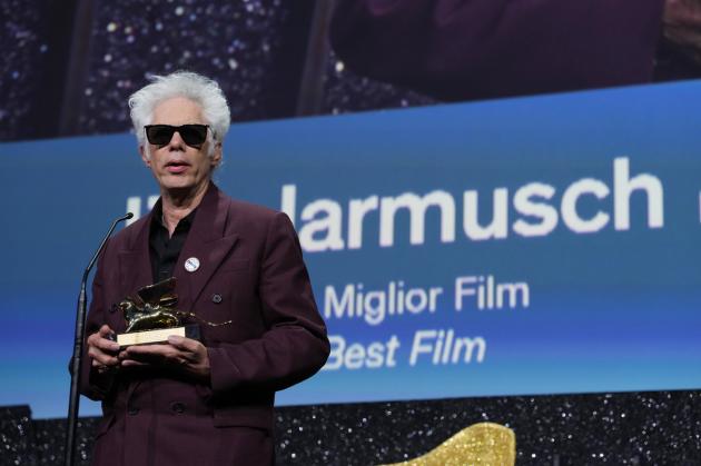 Venezia 82, Jarmusch Leone d'oro: "Non distribuirò il mio film in Israele, non voglio sostegno da quel governo, amo chi è contro Netanyahu"