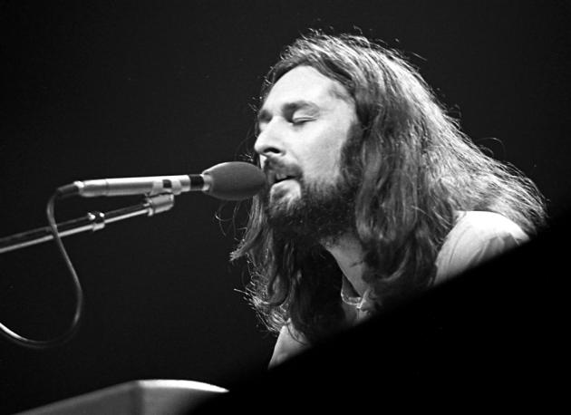 Addio a Rick Davies, morto a 81anni il tastierista e cofondatore dei Supertramp, era affetto da mieloma multiplo da oltre 10 anni