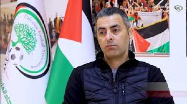 Gaza, la denuncia del ct della Palestina: “Mio vice ucciso mentre consegnava aiuti, durante Italia-Israele issate bandiere palestinesi”