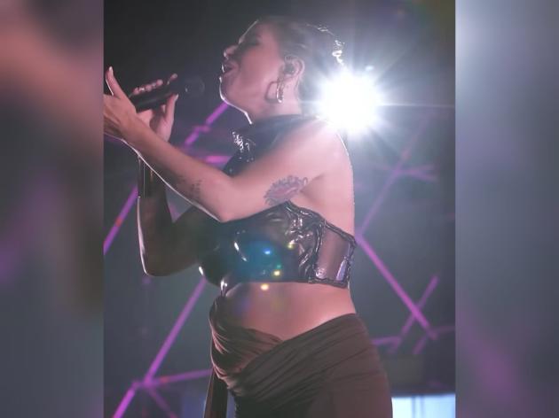 "Alessandra Amoroso ha partorito in segreto, è diventata mamma di Penelope", Giulia De Lellis sbotta sui social: "Lei non l'ha detto, che palle oh"