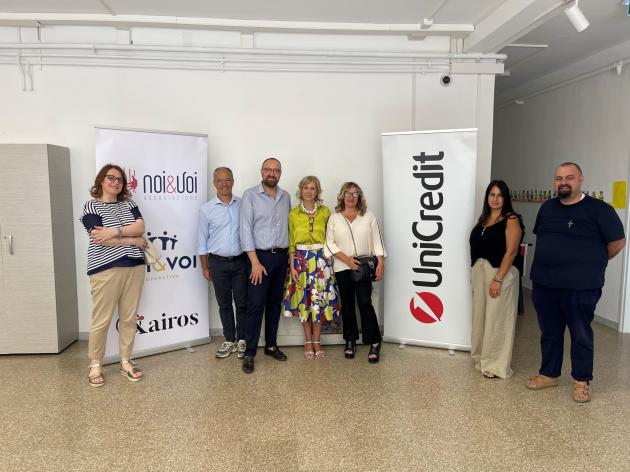 UniCredit, realizzata un’aula immersiva per minori a Taranto, tecnologia e inclusione sociale nel cuore del quartiere Paolo VI