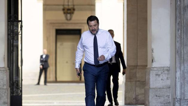 Matteo Salvini ricoverato in ospedale, annullati tutti gli impegni previsti per oggi dopo “malore improvviso” dovuto a calcolo renale
