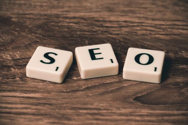 Innovazione digitale e SEO nel giornalismo italiano nell’era dell’informazione online