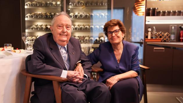 Addio ad Aimo Moroni, morto a 91 anni lo chef pioniere dell'alta cucina italiana, celebre il suo 'Spaghettone al cipollotto' 