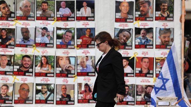 Cessate il fuoco a Gaza, accordo per rilascio ostaggi entro 72h da accettazione piano Trump: da Hamas 20 vivi e 28 salme, da Israele 1950 detenuti