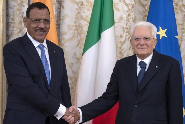 Il silenzio strategico dell’Italia in Niger: discrezione militare, rischi geopolitici e futuro del Sahel, ma ora è di fronte a un bivio