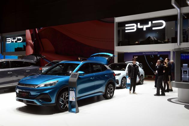 Auto, BYD punta sulla Spagna per l’apertura della sua terza fabbrica europea dopo Ungheria e Turchia, costi contenuti e rete di energia pulita
