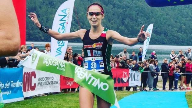Addio ad Anna Zilio, morta a 39 anni la maratoneta vicentina, trovata senza vita nella casa dei genitori a Verona, ipotesi “malore improvviso”