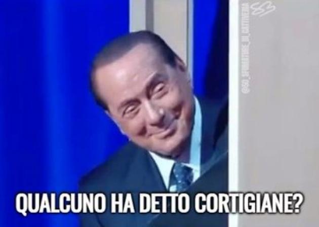Landini dà alla Meloni della cortigiana: il teatrino delle parole; l’Italia si indigna per la verità, non per la sudditanza