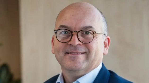 Recordati, Mike McClellan nuovo CFO dal 2026 al posto di Luigi La Corte, che rimane nel consiglio di amministrazione; confermata guidance 2025