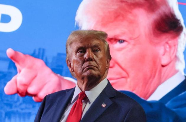 Asia, Trump in viaggio per summit con Xi Jinping in Sud Corea: in agenda affari, dazi e terre rare, il tycoon: "Kim Jong-un? Mi piacerebbe vederlo"