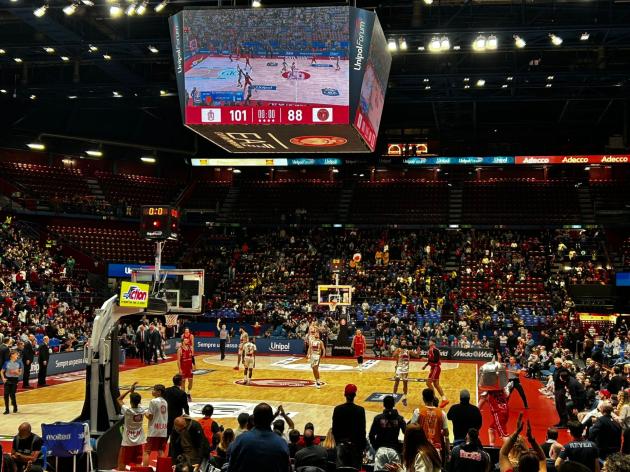 LBA, Olimpia Milano-Reyer Venezia 101-88, 3ª vittoria in campionato per l’EA7, coach Messina: “Vinto su squadra dal gran potenziale offensivo”