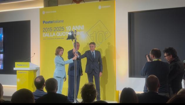Poste Italiane celebra a Piazza Affari i dieci anni dalla quotazione, capitalizzazione a oltre 26 miliardi e 7 miliardi di dividenti distribuiti agli azionisti 