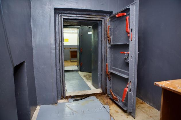 Bunker antiatomici in Svizzera, anche i frontalieri inclusi nella nuova fase strategica della neutralità armata elvetica