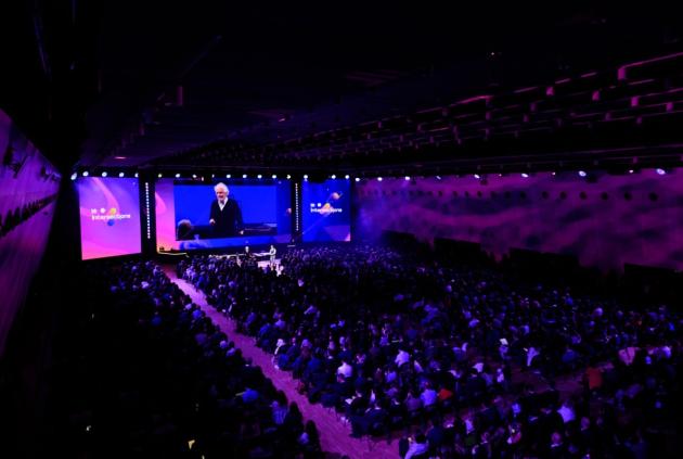 Intersections 2025 porta a Milano la co-intelligenza creativa; oltre 300 speaker e incontri su comunicazione, marketing e intelligenza artificiale 