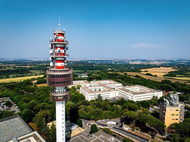 FiberCop sigla partnership con FMC GlobalSat e MTNSat per sviluppare soluzioni ibride fibra-satellite e portare connettività nelle aree remote d’Italia