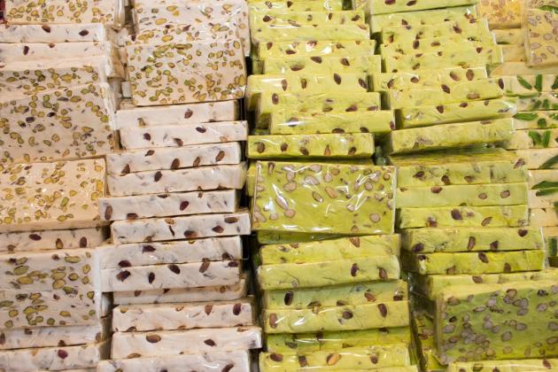 Cremona, cresce l'attesa per la tradizionale Festa del Torrone che celebra gusto, musica e creatività 