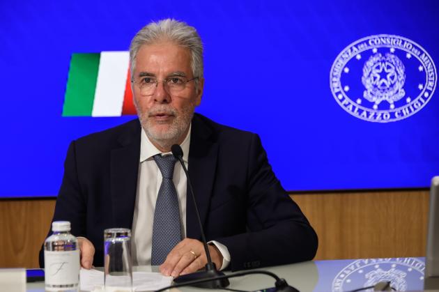 Istat, in manovra 276 euro al mese a famiglia dal taglio dell'Irpef, fino a 411 euro per i nuclei con redditi più alti della media